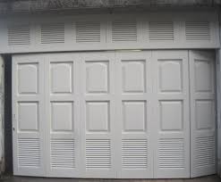 Pintu garasi besi mobil merk exclusive model lipat swing geser sliding dorong tikung powder coating. 38 Inspirasi Populer Model Pintu Garasi Besi Minimalis Terbaru
