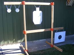 The center is often called the bullseye. Pin On Gun Range Ideas