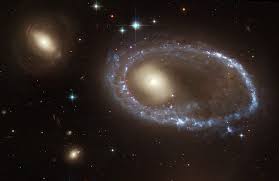 Blue Stars Ring Nucleus of Galaxy AM 0644-741