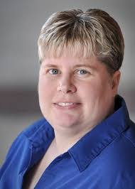 Kim Conaway's Instagram, Twitter & Facebook