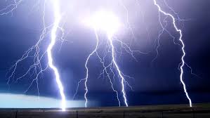 Revine taxa auto după 4 ani de pauză. Prognoza Meteo DuminicÄƒ 2 Iunie Cum Va Fi Vremea In BucureÈ™ti IaÈ™i Cluj Napoca È™i BraÈ™ov Unde Spun Meteorologii CÄƒ Va Lovi Furtuna