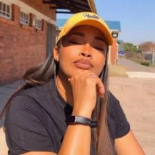 Sharifa Phillips's Instagram, Twitter & Facebook