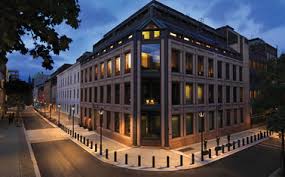 Apart from having traditional central bank responsibilities such as financial stability and price stability, it manages the government. Norges Bank Slashes Rates To Record Low Of 0 25 Central Banking