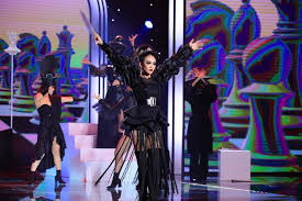 The first season of vietnam's got talent, a vietnamese reality television talent show, aired sunday nights at 9:00pm between december 18, 2011 and may 6, 2012 on vtv3 and mtv vietnam.the show was based on the got talent series format that originated by simon cowell in the united kingdom. VÅ© Cong Kim Anh Toi Nga Quá»µ Khi Biáº¿t Máº¹ Háº¥p Há»'i NhÆ°ng Váº«n Chá» Toi Vá»