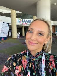 Tingru (Lily） Chen