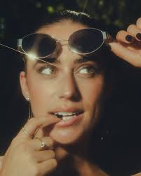 I love taking portraits of fans 🫶📸 To the fans — thank you for being my  canvas 🎨 taken from @lollapalooza & @allthingsgo with  @respectivecollective . . . #concert #musicfestival #fanportrait #fans  #musicphotography #musicphotographer ...