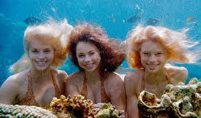 Neppy, une jeune sirène inspirée par le dévouement. Episodes De La Saison 1 Et 2 De Mako Mermaids Les Sirenes De Mako Serie D Ados