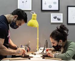 Increased enforcement of safe management measures at workplaces during phase 2 (heightened alert) 24 may 2021 workplace. Dating Without Dine In Fun Date Ideas For Singapore S Phase 2 Heightened Alert City Nomads