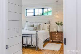 Modern Farmhouse Bedroom Decor Shiplap Joanna Gaines Style Joanna Gaines Decor Modern Farmhouse Bedroom Farmhouse Bedroom Decor Farm House Living Room