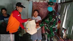 Semoga tidak ada korban jiwa dan semoga di berikan ketabahan kepada staf dan karyawan pt polytron amin. Penerima Bantuan Di Desa Sayung Demak 1 110 Kk Sembako Dari Pemkab Cuma 20 Paket Tribun Jateng