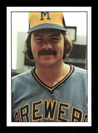 1975 -1976 SSPC Baseball 229 Jim Slaton Nm- NMMT super clean BXCP27