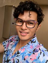 I'm looking for some grey color toppers for Larkin.