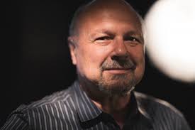 Folk and Blues: The Tribulations of The Old Town School