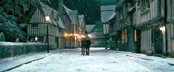 Quiz The Ultimate Harry Potter Trivia Test For Wizards Only Ultimate Harry Potter Quiz Harry Potter Harry Potter Facts