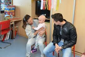 Cory wells (emil lewandowski), singer and musician, born 2 february 1941; Bayern Germany On Twitter Robert Lewandowski And His Wife Anna Visit Sick Kids