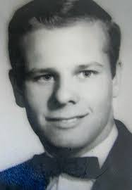 Dave Dinslage's Instagram, Twitter & Facebook