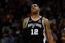 The san antonio spurs entered a segababa against the new york knicks looking for a win that san antonio humiliates milwaukee in rare home victory. San Antonio Spurs Lamarcus Aldridge End Partnership That Never Worked As Planned