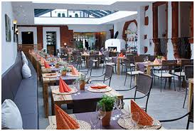 Das café im garten eden wurde im jahr 2000 von emrah ulus gegründet. Restaurant Garten Eden Pfalzer Hof