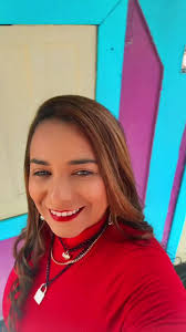 Nayara Gandara (@nayaragandara)