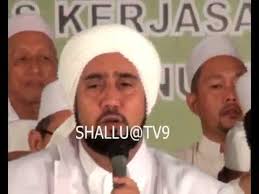 Ya seperti yang kalian tau padang bulan ini berasal dari jawa, jadi bagi kalian yang berasal dari jawa pastinya sudah tidak asing akan lagu atau sholwat yang satu ini. Habib Syech Padang Bulan Youtube