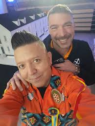 Tansi everyone! 🧡 Hope you're all having a gentle and relaxing Wednesday,  with prayer and self care if you need to. After yesterday's incredibly  intense day of Truth and reconciliation, I'm taking