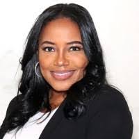 Lisa Quarterman's Instagram, Twitter & Facebook