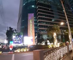 Eastwood City Entrance In 2020 City Philippines Quezon City