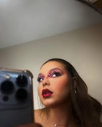 Valentines Day looks are in full effect baby❤️‍🔥 ALSO I can't even believe  we just hit HALF. A. MILLION. WHAT?! I love you guys, thank you so freaking  much I am screaming!!!