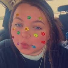 Eva Michelson (@elm0418)