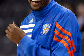 Kevin durant and demarcus cousins both score 32 points, but the thunder come back to defeat the kings. Kings Vs Thunder Kevin Durant Catches Kobe But Bench Delivers Win Over Sacramento Sbnation Com
