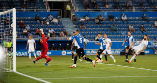 The last match resulted in a victory for real madrid in la liga by 4 goals to 1. Kvhi0lnxzomxtm