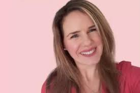 Relationship expert Jen Cameron shares her top tips for those struggling  with commitment