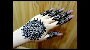 It has latest gol tikki mehndi designs for the bridals and for mehndi loving girls. Latest Tikki Mehndi Designs 2021 Suitable For All Festive Occasions
