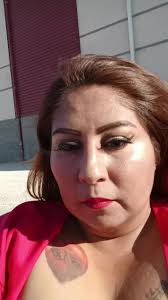 Angela Barb's Instagram, Twitter & Facebook