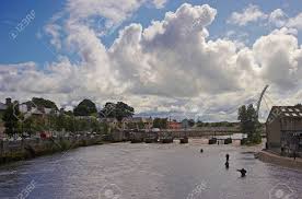 Turistler için en iyi konaklama seçenekleri online kataloğumuzda. Fishing In River Moy At Ballina Co Mayo Ireland Stock Photo Picture And Royalty Free Image Image 50919710