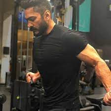 pin by meraki on fatemii fit life curly hair men fitness trainer