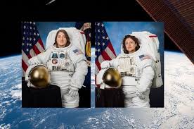 Mar 19, 2020 · the rise of the selfie also accelerated the use of smartphones as cameras, since it is quite difficult to take a selfie with a dslr. Christina Koch And Jessica Meir On The First All Women Spacewalk