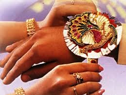 Directed by aanand l rai, the film was slated to release in november 2021, but owning to the coronavirus pandemic, the filming of the movie couldn't start. Bhopal News Raksha Bandhan Muhurat 2020 à¤°à¤• à¤· à¤¬ à¤§à¤¨ à¤ªà¤° à¤‡à¤¸ à¤¬ à¤° à¤ª à¤š à¤˜ à¤Ÿ à¤• à¤¸à¤° à¤µà¤¶ à¤° à¤· à¤  à¤® à¤¹ à¤° à¤¤ Naidunia Com