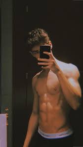 He was born in spain to parents manoli and julian. Manu Rios Instamodel Page 2 Lpsg