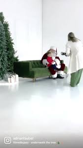 Tis the season. A few highlights from my Santa minis. 🎅🏼 #santa  #familyphotos #christmasphotoshoot