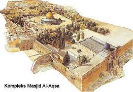 Kami cuman mengingatkan tak lain sebenarna hanya kebohongan. Yang Manakah Masjidil Aqsa Mesjid Mekah Seni Islamis