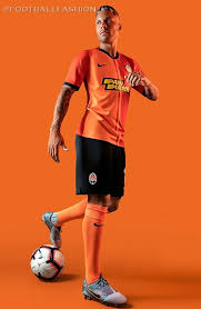 U21 premier league division 1. Shakhtar Donetsk 2019 20 Nike Home And Away Kits Football Fashion