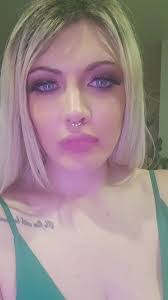 Erika Raya's Instagram, Twitter & Facebook