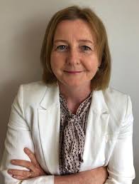 Yvonne Finnegan's Instagram, Twitter & Facebook