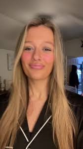 Margaret Cagle's Instagram, Twitter & Facebook