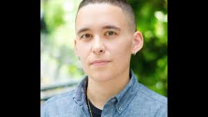 #381: An interview with Naomi Gordon-Loebl, author of “Saying Goodbye to My  Chest”