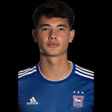 Ajax kulübü, 16 yaşındaki futbolcusu noah gesser'in doğduğu şehir ijsselstein'da dün akşam geçirdiği trafik kazasında yaşamını yitirdiğini duyurdu. Profil Elkan Baggott Pemain Liga Inggris Yang Dipanggil Shin Tae Yong