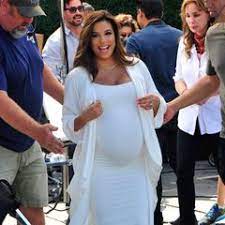 Der abschied vom eigenen sohn ist neu. Carla Bruni Sie Teilt Seltene Aufnahmen Ihrer Tochter Giulia Gala De