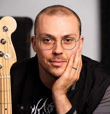 Here we show our appreciation for anthony fantano, his reviews, knowledge, and music in. Anthony Fantano Wife Net Worth Tour Details Family 2019