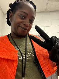 Happy Friday ￼🫡🥰